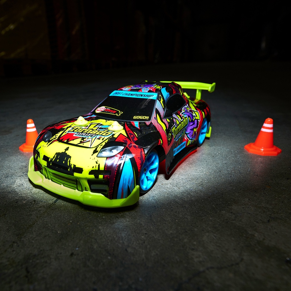 201104007_05_ig_dickietoys_rc-tornadodrift_537.jpg