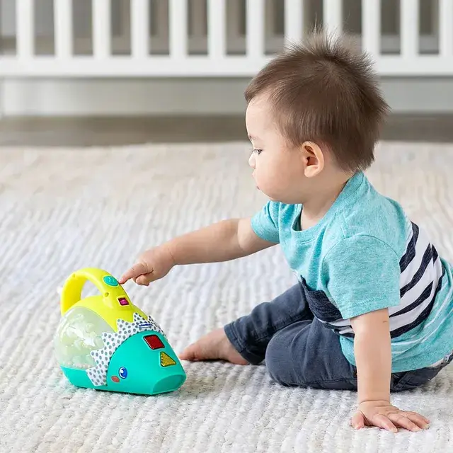 Infantino_-_Push_Pop_Musical_Light-Up_Mini-Vac_Hedgehog_Toy_3.webp